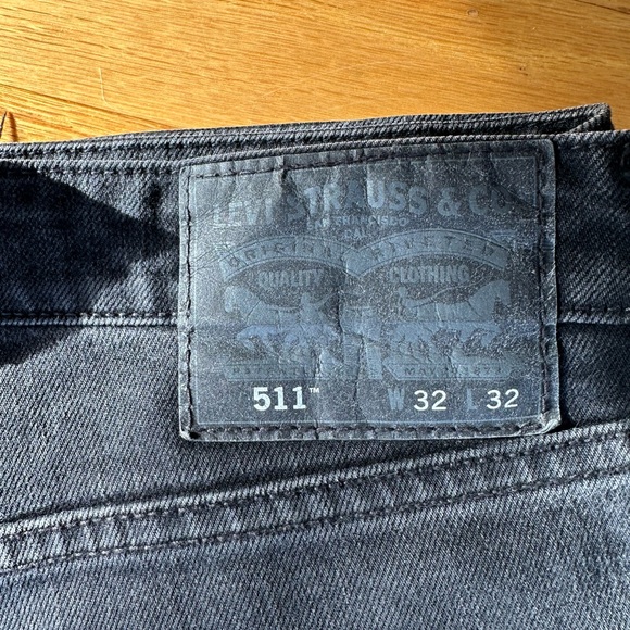 32x32 Levi’s 511 Black - Picture 2 of 4